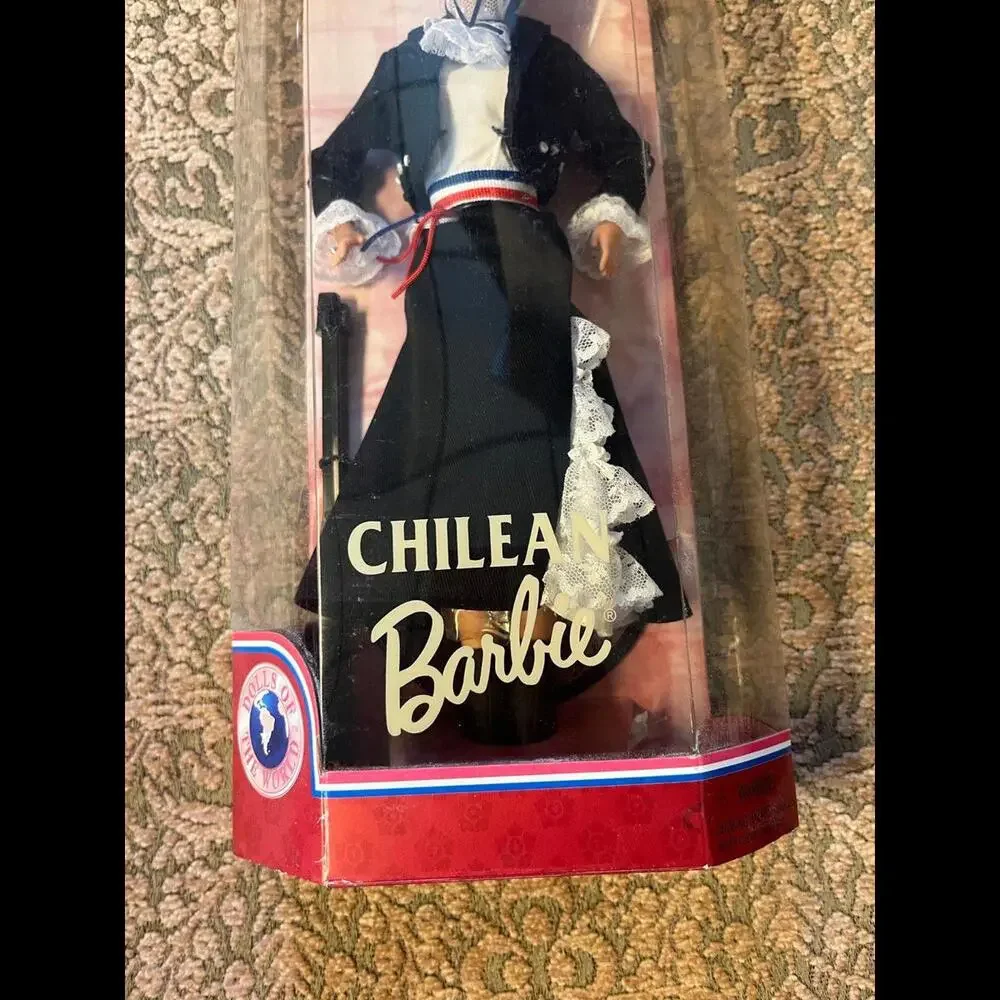1997 MATTEL BARBIE COLLECTOR EDITION CHILEAN BARBIE DOLLS OF THE‎ WORLD